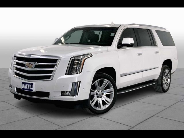 2018 Cadillac Escalade ESV Luxury