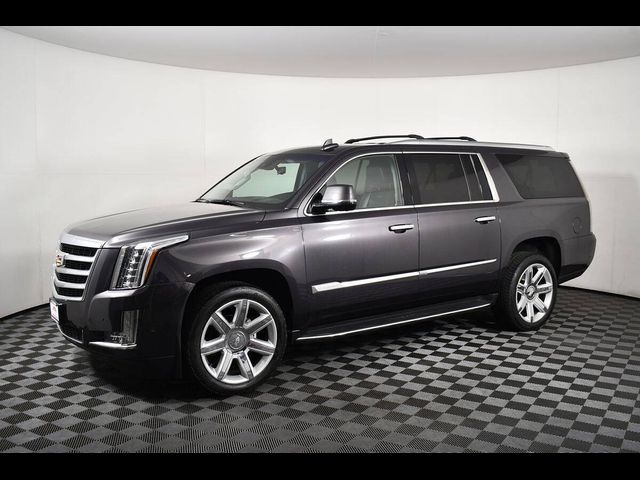 2018 Cadillac Escalade ESV Luxury