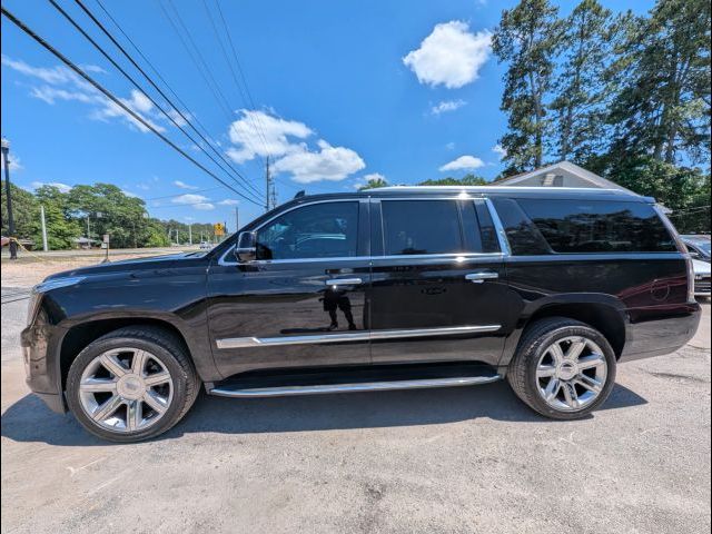 2018 Cadillac Escalade ESV Luxury