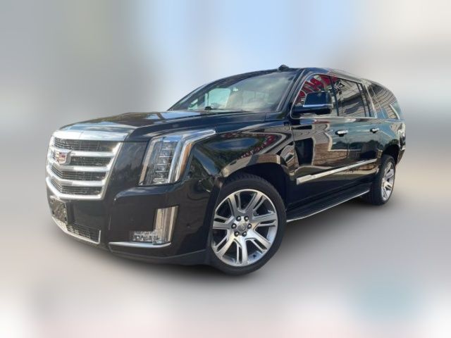 2018 Cadillac Escalade ESV Luxury