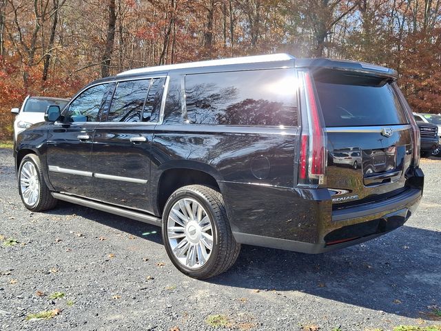 2018 Cadillac Escalade ESV Platinum