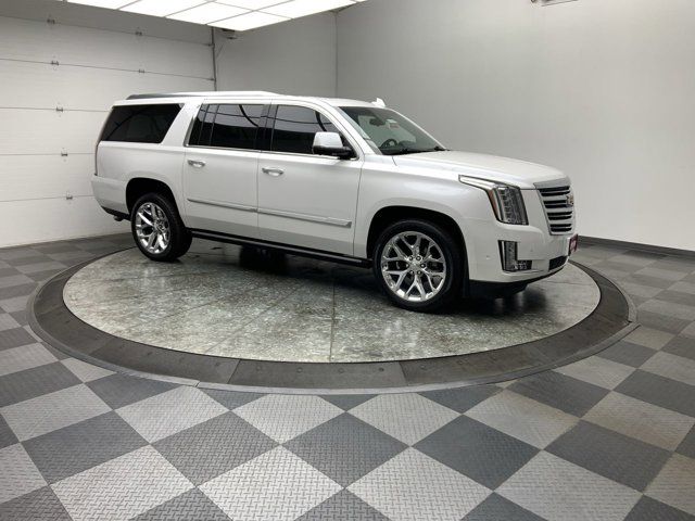 2018 Cadillac Escalade ESV Platinum