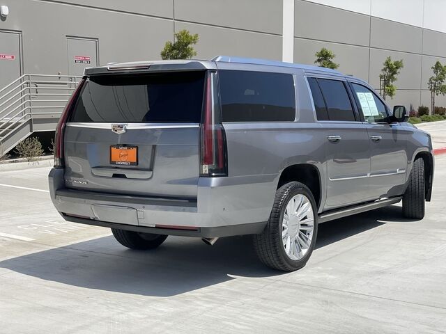 2018 Cadillac Escalade ESV Platinum