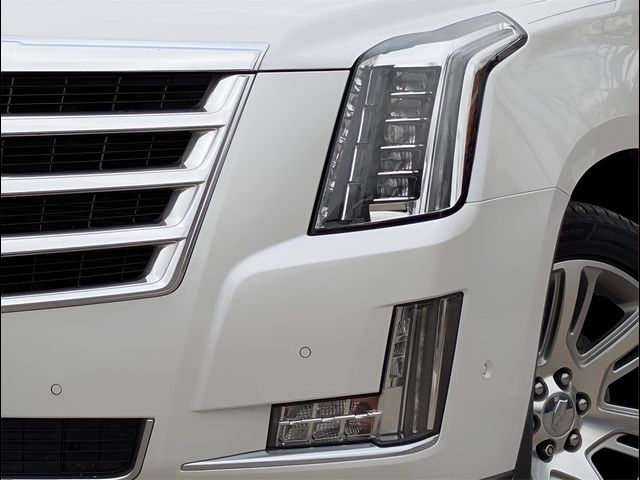 2018 Cadillac Escalade ESV Premium Luxury