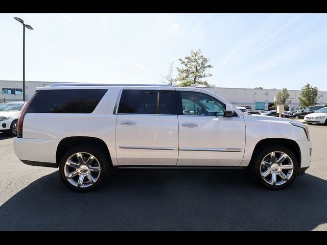 2018 Cadillac Escalade ESV Premium Luxury