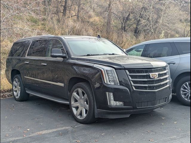 2018 Cadillac Escalade ESV Premium Luxury