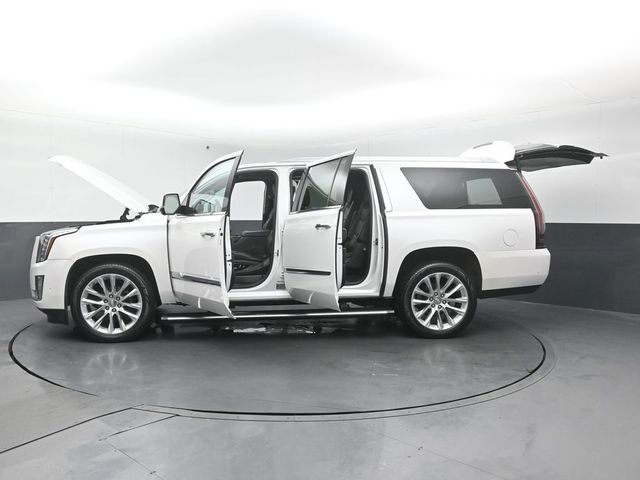 2018 Cadillac Escalade ESV Premium Luxury