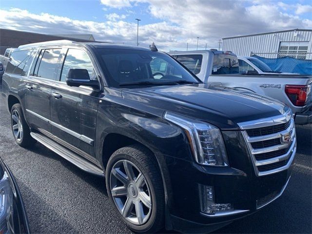 2018 Cadillac Escalade ESV Premium Luxury