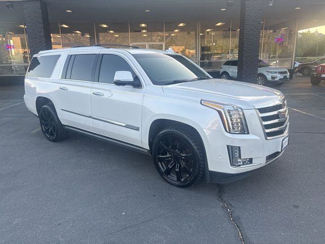 2018 Cadillac Escalade ESV Premium Luxury