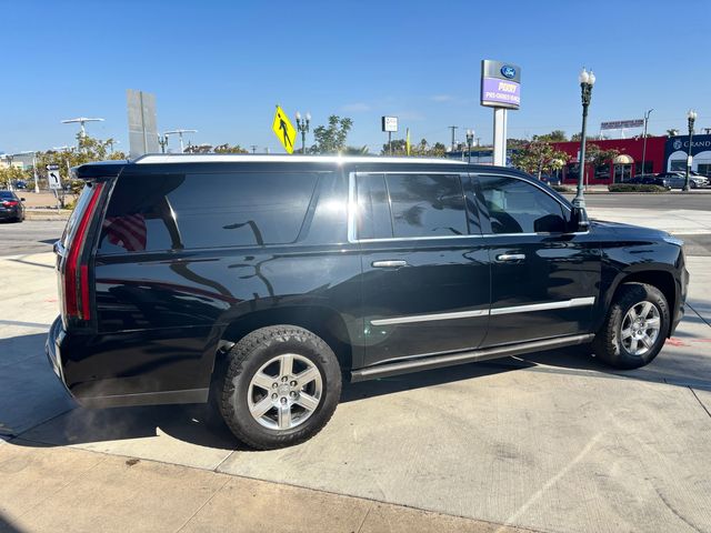 2018 Cadillac Escalade ESV Premium Luxury