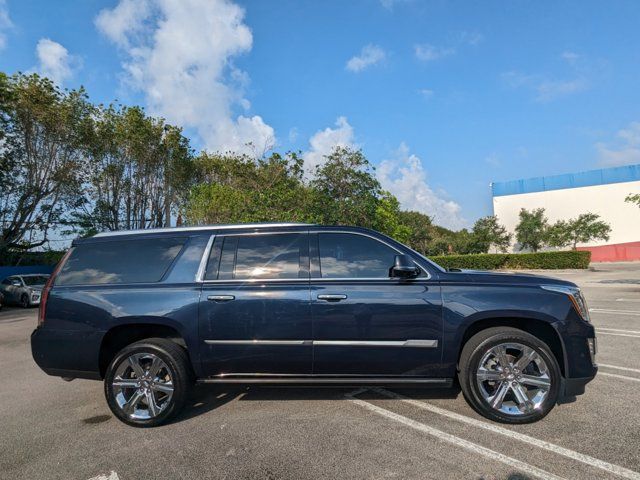 2018 Cadillac Escalade ESV Premium Luxury