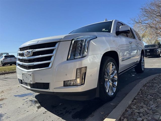 2018 Cadillac Escalade ESV Premium Luxury