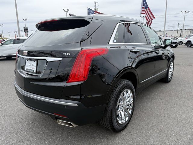2018 Cadillac XT5 Base