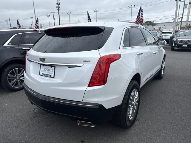 2018 Cadillac XT5 Base