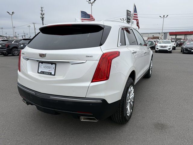 2018 Cadillac XT5 Base