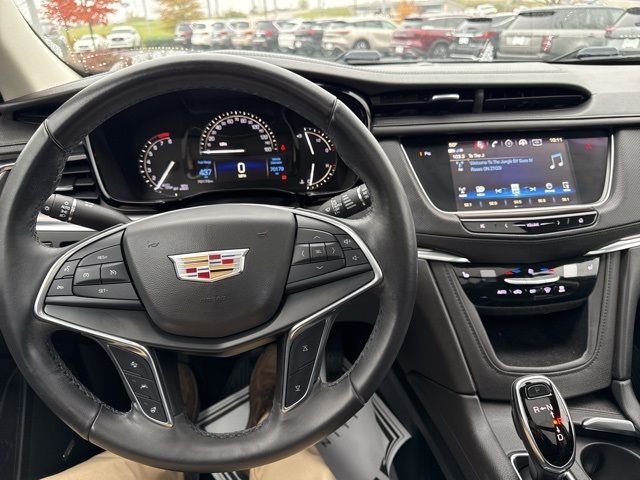 2018 Cadillac XT5 Luxury