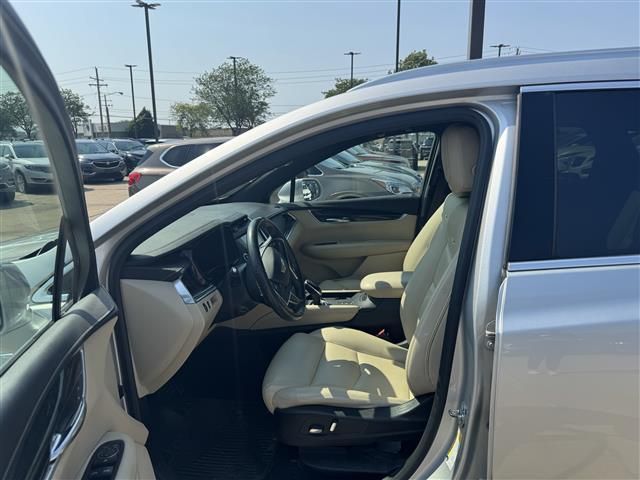 2018 Cadillac XT5 Base