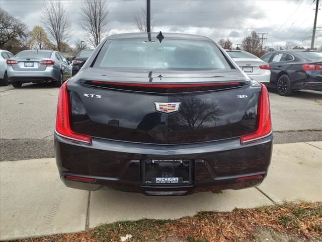 2018 Cadillac XTS Base