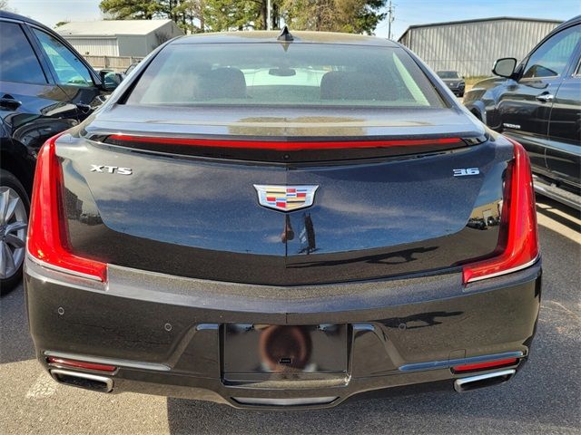 2018 Cadillac XTS Luxury
