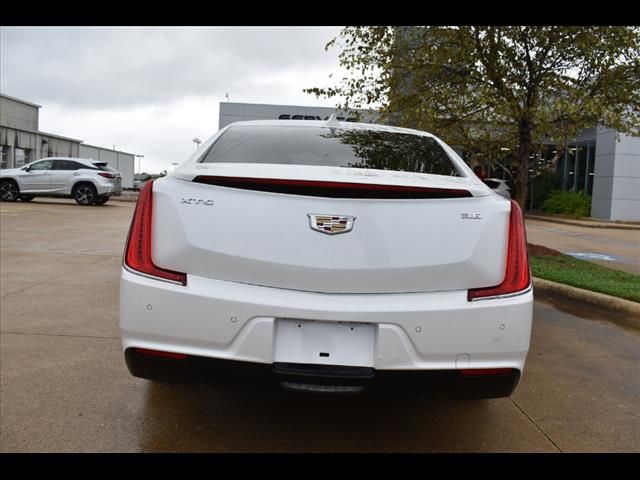 2018 Cadillac XTS Base