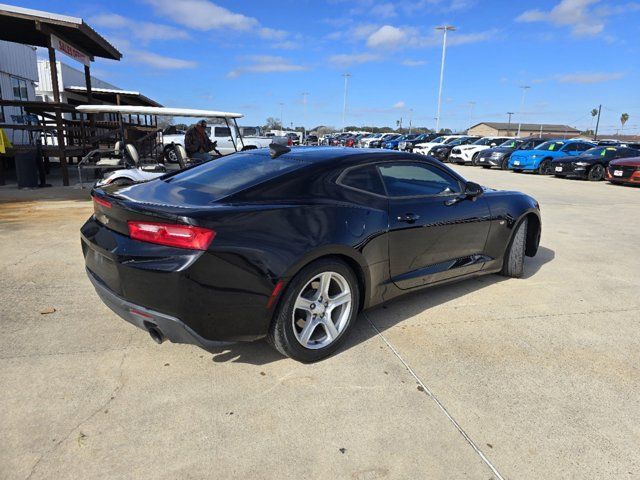 2018 Chevrolet Camaro 1LS