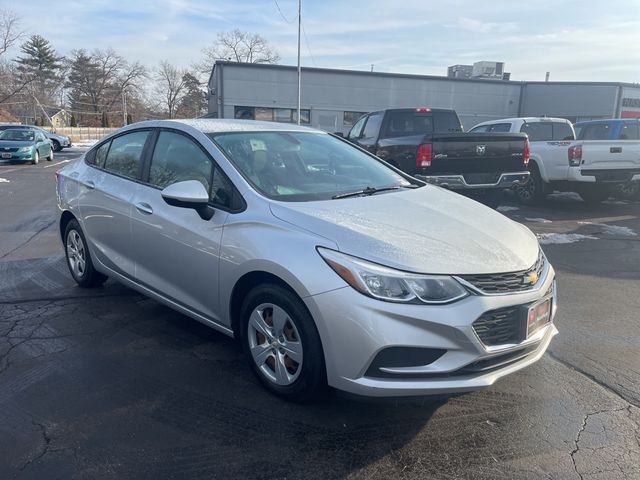 2018 Chevrolet Cruze LS