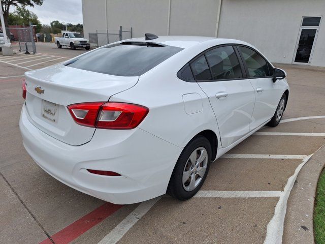 2018 Chevrolet Cruze LS