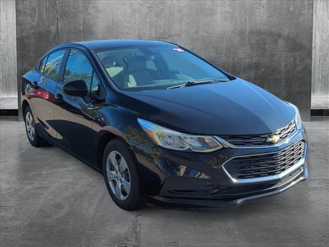 2018 Chevrolet Cruze LS