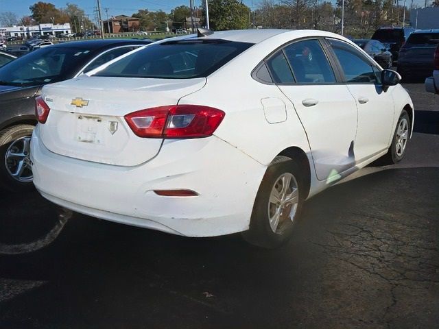 2018 Chevrolet Cruze LS