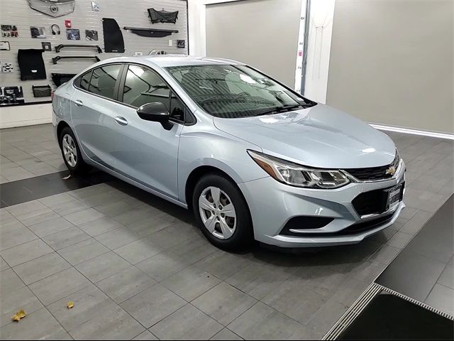 2018 Chevrolet Cruze LS