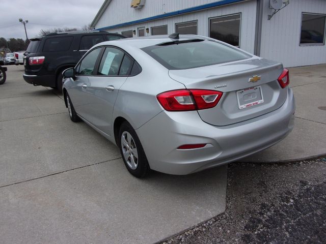 2018 Chevrolet Cruze LS