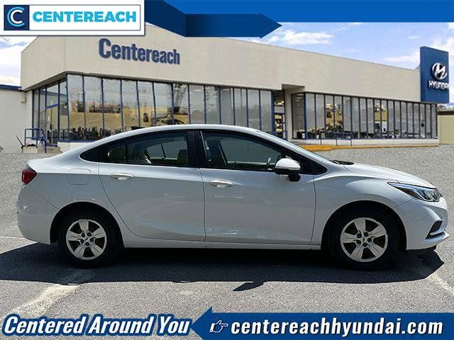 2018 Chevrolet Cruze LS