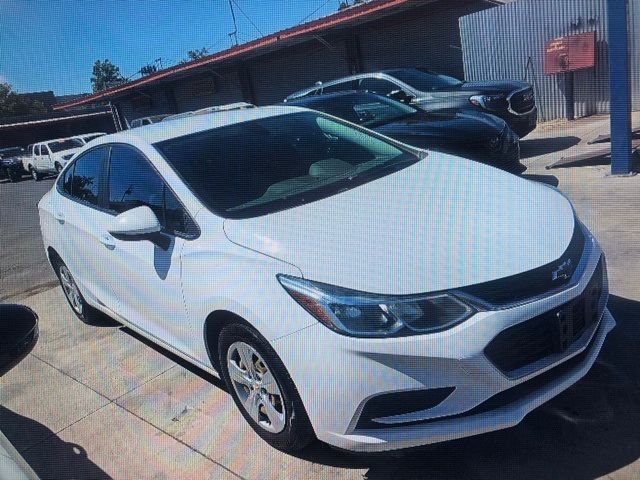 2018 Chevrolet Cruze LS