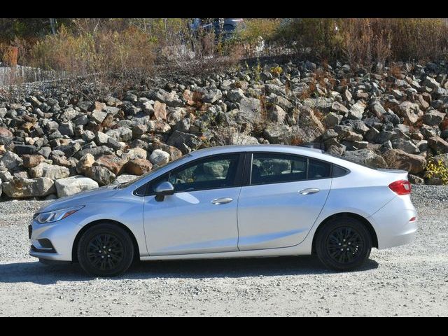 2018 Chevrolet Cruze LS