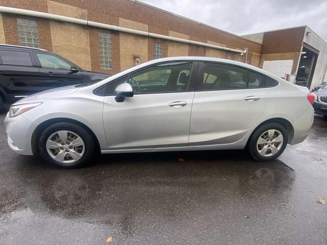 2018 Chevrolet Cruze LS