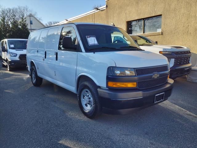 2018 Chevrolet Express Base