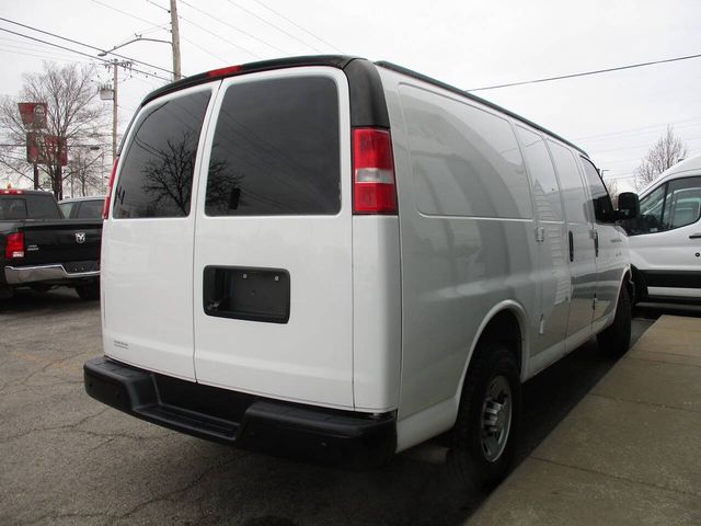 2018 Chevrolet Express Base