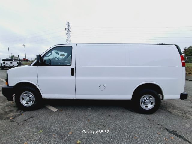 2018 Chevrolet Express Base