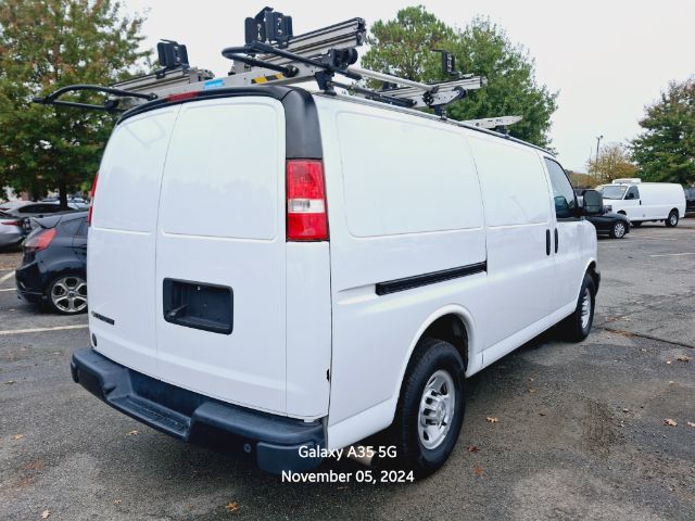 2018 Chevrolet Express Base