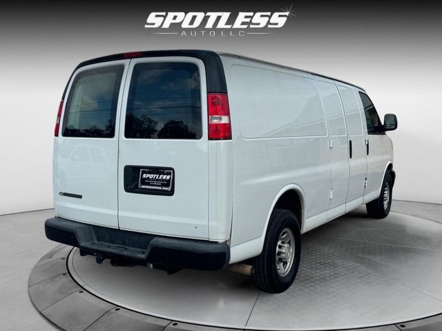 2018 Chevrolet Express Base