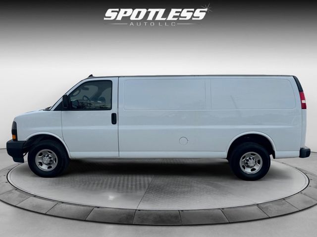 2018 Chevrolet Express Base