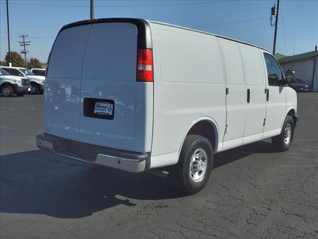 2018 Chevrolet Express Base