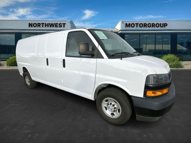 2018 Chevrolet Express Base