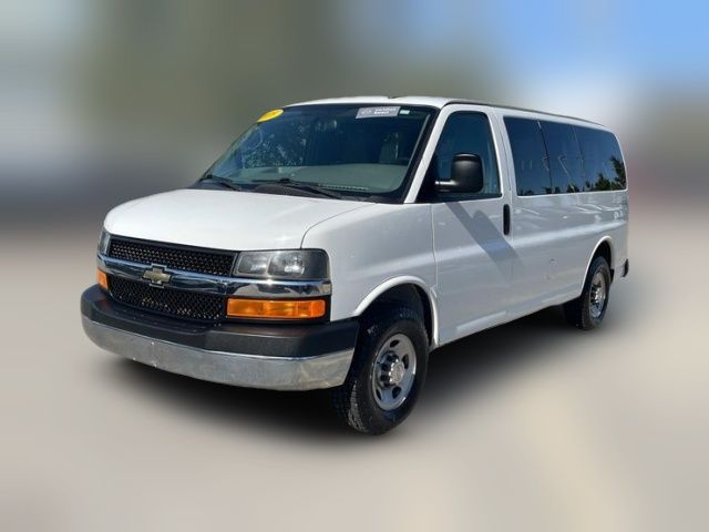 2018 Chevrolet Express LT