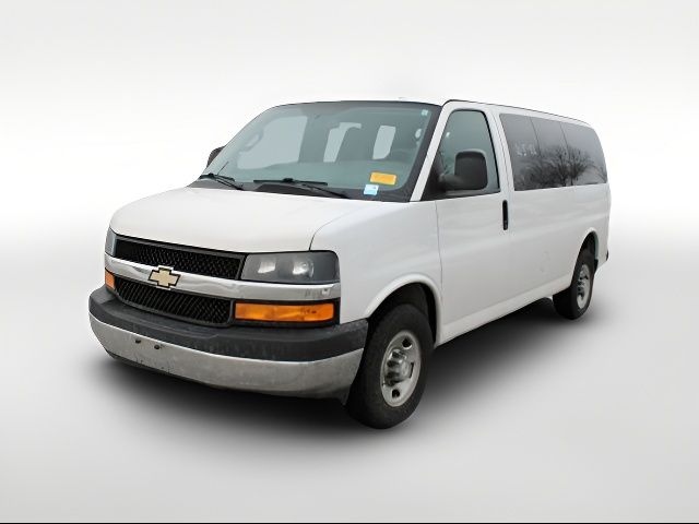 2018 Chevrolet Express LT