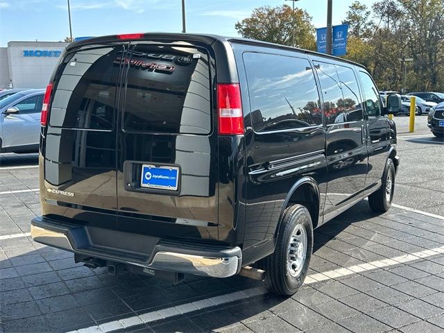 2018 Chevrolet Express LT