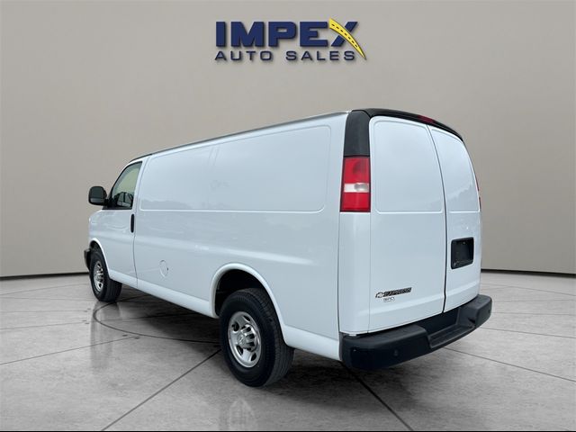 2018 Chevrolet Express Base