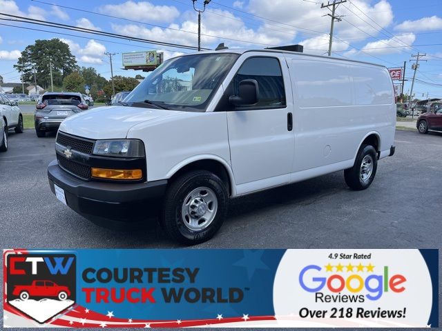 2018 Chevrolet Express Base