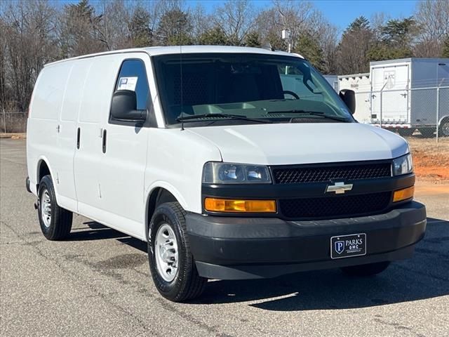 2018 Chevrolet Express Base