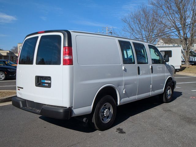 2018 Chevrolet Express Base